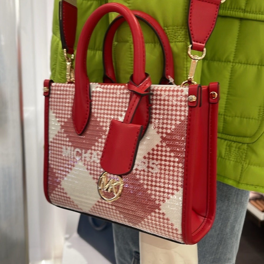 Michael Kors Mirella Extra-Small Logo Crossbody XBODY Shopper Bag
Bright Red
NWT - Picture 12 of 16